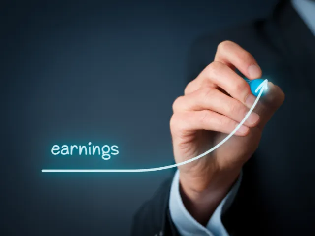 Performance based earnings